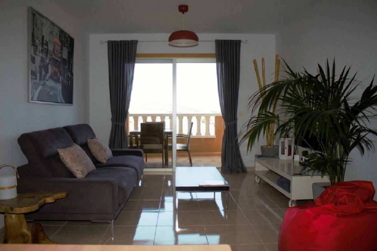 La Perla With Pool Appartement *